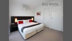  36 / 9 Greg Norman Drive, Sanctuary Lakes, VIC 3030  $270,000-$290,000 Set in a convenient and prominent Sanctuary Lakes location, with a golf course across the street, easy access to the community amenities and local shops, this great townhouse lends itself as a perfect investment or an ideal way to get into the Sanctuary Lakes market without breaking the budget. This double storey townhouse features 2 bedrooms, 2 bathrooms, fully equipped kitchen with stainless steel appliances and dishwasher, stylish furnishings, fully equipped laundry, split air conditioning, heating units, single garage with storage unit. This apartment presents as new, finished with timeless and neutral colours, there will be very little wear and tear as clients just come here to rest their head. 