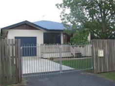  1/124 Edward Street, DALBY, QLD 4405 - No bank needed to get started in the real estate market in Dalby. - Modern Building. - Own Driveway and courtyard. - Air Conditioned 