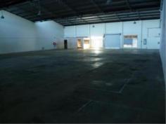  11/378 South Street, O'CONNOR WA, 6163 This is very secure brick concrete and iron 
building with space for containers to be handled, especially if you 
value car parking and location next to Bunning's City Farmers Freedom 
Pools Auto Pro O’Connor Seafood Direct and many others 673 sqm warehouse/factory 200 on site car bays Height to under truss 6m Toilet Office area Roller door access Room to load and unload containers Security System Natural light as well as artificial light Strata Levy Incl Building Insurance :$7186.20 Per Year Water Corporation: $996.54 Per Year City of Fremantle: $6100.72 Per Year 