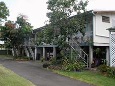  3/105 Edmonstone Street Newmarket QLD 4051 2 Bedroom 	Neat Kitchen, Bathroom and Lounge/Dining 	Only minutes to walk to Newmarket shopping centre, Bus and train.    