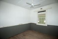  3 White Mukinbudin WA 6479 Large House - Cheap price This hard to find 3 x1 home will certainly have wide appeal. With an open fire place servicing two rooms and a very large sleep out, it boasts a lot of room. Iron roof and fibro walls,and situated on a manageable block, very close to the centre of town, where all amenities are in walking distance. Timber floors and high ceilings only add to it's attraction. Of course at this price, there is some work to do. Inspection by appointment only. Other features: Close to Schools,Close to Shops,Fireplace(s) 