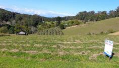  Lot 2 Korora Basin Road Korora NSW 2450 Lot 2 Korora Basin Road 

					 5 minutes drive to beach, school and major regional shopping centre in Coffs Harbour. 
 
Sealed road access and power. 
 
Sunny, north aspect 1 ha (2.5 acres) lots. 
 
Views of the valley, forested hills and ocean. 
 
eg Lot 2 - north/northwest aspect. $197,000. 