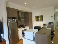  9-1 Dodd Street Hamilton Hill WA 6163 Superb and spacious 3 bed 2 bath villa home in handy location. Features family room, meals, high ceilings, wood floors, reverse cycle air con, dishwasher, nice patio area, single remote garage, close to shops, bus route.  Will not last at this price!   