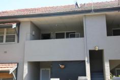  11/1196 Albany Hwy, BENTLEY WA 6102 $345,000 This well maintained upstairs two bed apartment is sure to impress, boasting front and rear balconies, generous size bedrooms and high ceilings. The complex is extremely well presented with well maintained lawns, gardens and parking facilities. Currently tenanted in a fixed term lease for $350 per week until the 13th of December 2014 this property is ideal for an investor or first home buyer. 