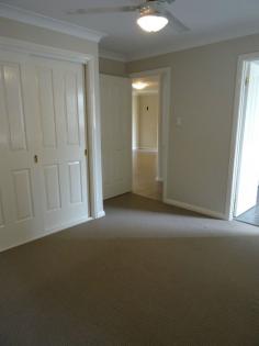  Unit 2/17 Askin Place Scone NSW 2337 Offers over $280,000 * Outstanding retirement living. Modern 2 Bedroom brick unit, part of a duplex. Main bedroom with large built in robe, ceiling fan light, carpet and blinds has access to the bathroom. 2nd bedroom with built in robe, ceiling fan light, carpet and blinds. 2nd toilet in laundry. Separate lounge room. Large kitchen with open plan living/dining area with R.C. A/C this room looks out to the rear covered pergola. The flat, secure, private yard has lawn locker, water tank plus single attached garage with internal access.  Don't miss this opportunity to be close to the Bowling Club and not to far to other facilities. Inspection by appointment. Features Fenced   	 Undercover outdoor area Property Details Bedrooms 		 1 Bathrooms 		 1 Garages 		 1 Secure Parking 		 1 Land Area 		 353 m2 Floor Area 		 138 m2 