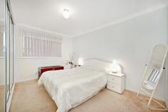  2/133 Connells Point Road Connells Point NSW 2221 AUCTION: PRICE GUIDE ABOVE $800,000  Property Description Secure Your Retirement With This Rare Offering With an exceptional sense of light, space and privacy this rarely offered easy to maintain single level villa home is located in a highly convenient position ideal for a young family or downsizer ready to move into straight away or buy as an investment for now to move into in the future. Designed to embrace low maintenance living and in/outdoor entertaining this is a peaceful retreat in a strongly sought after area.  Interiors feature a light filled single level floorplan with open plan living/dining, a timber kitchen, three bedrooms including a master with full ensuite and walk-in wardrobe and an internal laundry. Outdoor areas include a large private courtgarden. There is also split system air conditioning, and secure garaging for one car with an additional undercover spot available with further access to the rear yard.  This superb home is part of a small complex of three set on the high side of the street in one of the area’s most convenient positions close to the local market place, schools, parks and water ways, moments to buses for Hurstville CBD, trains and shopping centres. 
