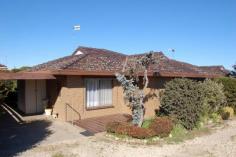  2/21 Hare Street, ECHUCA VIC 3564  Located in central Echuca just a short walking distance to Coles, Echuca's CBD, the aquatic centre & hospital is superb unit. Comprising of two generous size bedrooms, main bathroom, laundry and an open kitchen, meals and living area. This low maintenance unit features an established private courtyard and single carport with lockup storage area. This property is in excellent order and located in a very good complex of only three units. It would ideally suit the retiree, investor or someone looking for a holiday unit. Rarely does the opportunity arise to purchase such a property in this central Echuca location. Prior offers invited. Call today.   