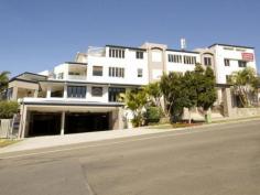  2090/36 Browning Boulevard Battery Hill Qld 4551  OFFERS OVER $260,000 DUAL KEY INVESTMENT WITH GUARANTEED RENTAL INCOME UNTIL MARCH 2015 New to the market is this dual key unit situated on the ground floor of the ever popular Caloundra Central Hotel. The complex comprises two pools, heated spa, barbecue area, gym and games room, key card security system, restaurant and security parking. The apartment comes with a guaranteed rental income of $1363 per month. Centrally located, only minutes to beaches, shopping and Caloundra CDB. If you are looking for a GREAT investment then this is the one. Owner is a serious seller, so call me now for an inspection.   Property Snapshot  Property Type: Unit Features: Ceiling Fans Deck Gym Pool Side Fenced Yard Spa 