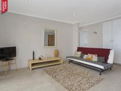  7/24 Castlebar Street Kangaroo Point Qld 4169 LOCATION 7/24 Castlebar Street Kangaroo Point QLD 4169 DETAILS ID #: 0000242828 Price: UNDER OFFER Type: Unit Bed: 2    Bath: 1    Car: 1     Building Size: 92 sqm (approx 2 BED APARTMENT WITH RIVER VIEWS! This centrally located apartment is just a stones throw away from the river and less than 2kms away from the city. This larger than average unit briefly comprises: * 2 good sized double bedrooms with built in wardrobes * Modern fitted kitchen * Spacious & modern bathroom * Large living area * Large private balcony with river views * Single lock up garage Join a friend or family member to start your property portfolio. Currently rented at $430/week. 