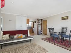  7/24 Castlebar Street Kangaroo Point Qld 4169 LOCATION 7/24 Castlebar Street Kangaroo Point QLD 4169 DETAILS ID #: 0000242828 Price: UNDER OFFER Type: Unit Bed: 2    Bath: 1    Car: 1     Building Size: 92 sqm (approx 2 BED APARTMENT WITH RIVER VIEWS! This centrally located apartment is just a stones throw away from the river and less than 2kms away from the city. This larger than average unit briefly comprises: * 2 good sized double bedrooms with built in wardrobes * Modern fitted kitchen * Spacious & modern bathroom * Large living area * Large private balcony with river views * Single lock up garage Join a friend or family member to start your property portfolio. Currently rented at $430/week. 