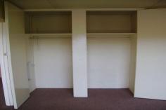  6/18 Hopetoun Avenue Morwell Vic 3840 Unit under $100,000 Unit - Property ID: 775557 BJ Bennett & Co Professionals Real Estate Morwell.  Ideal for owner occupier or the astute investor. Two bedroom brick veneer unit with car space, close is location. Top front unit in block of six. Would rent to $150 - $160 per week. Unit in good condition and priced to sell at a negotiable $95,000. Do your sums Click here for the Consumer Affairs Victoria Due Diligence Checklist for Home Buyers  