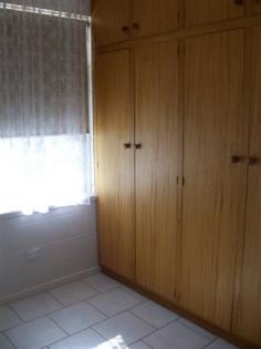  5/27 Christie Street Kadina SA 5554 $180 p.w. Property Information This unit is ideally situated close to shops and services. Features Builtin robes in both bedrooms & ceiling fan.Open plan living with neutral colourtones. This unit is on the upper floor and has a small out door private verandah. No garden maintenance required - Carport at rear of building, quiet location Available Date 	 Monday, 16 February 2015 Property Type 	 Unit Property features 	 Unfurnished Bond $ 	 720 Lease Term 	 12 month Notice to view 	 By appointment 