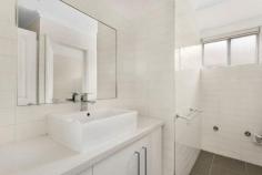  7/15 Royal Avenue Essendon North Vic 3041 Price: $326,000   |  Type: Apartment  |  ID #165345 A Royal Investment Recently refurbished, this 2 bedroom apartment ticks all the boxes for your low maintenance investment. BIR's in bedrooms, off street parking, split-system Air Conditioning, polished floorboards throughout complimented by a renovated kitchen and bathroom. Ease of access to freeways and a leisurely stroll from a range of amenities including parklands, tennis courts, trams, buses, schools, North Essendon Village and the lively Keilor Road. Inspect today, this won't last long! Photo ID Required 