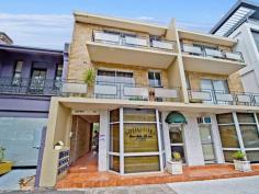  8/101 Bronte Road Bondi Junction NSW 2022 Newly Renovated 1 bedroom unit set in the heart of Bondi Junction, with loads of light and space throughout. Built-in, shared laundry, balcony and car space. With all that Bondi Junction has to offer, shops, cafes, restaurants, cinemas and transport at your door!  $480 Weekly 