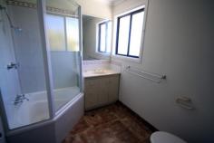  6/277 Haly Street Kingaroy Qld 4610 $178,000 PERFECT STARTER / INVESTMENT 2 1 1 This double level townhouse offers the investor or owner/occupier an easy-care comfortable living option. Situated within walking distance to the Kingaroy CBD, schools and community pool it is in excellent order/presentation. 24 hours notice required as tenants are in place. Features include:- Upstairs  -2 bedrooms with built-in robes and fans -Bathroom/toilet Downstairs -Living area -Kitchen with breakfast bar -Reverse cycle air-conditioner -Single lock-up garage -Laundry and 2nd toilet -Covered and screened alfresco area -Large backyard and rainwater tank -Close to shops, school and pool -Situated well off the street Call now for an inspection.   Inspection Times Contact agent for details Land Size 176 m2 