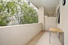 112c/662 Blackburn Road Notting Hill Vic 3168 2212Price Guide: $310,000 - $340,000   |  Type: Apartment  |  ID #128322 Great opportunity for first home buyers or investors! This lovely apartment bathed in sought after northern afternoon sun is conveniently located within walking distance to Monash University and only minutes away from hospitals, all major roads and shopping centres. Featuring a spacious lounge room combined with kitchen, two generous size bedrooms, one ensuite, one bathroom, a spacious balcony adorned with beautiful views as well as one undercover parking space. Ask for an inspection today! 