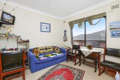  17/1-3 Warner Avenue, WYONG, NSW 2259 AUCTION:   AUCTION PRICE GUIDE OVER $230,000   Renovated 2 bedroom double brick unit Built-in wardrobe to main Modern kitchen with dishwasher, stainless steel appliances and walk in pantry Combined renovated bathroom & laundry Separate lounge dining Single lock up garage Approx rental return $285.00 – $310.00 Approx 5 minutes drive to Wyong railway station & town centre All reasonable offers considered prior to auction 