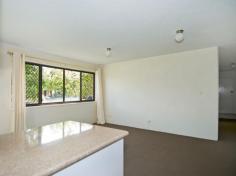  4/16 Andrews street Southport Qld 4215 $235,000 Very centrally located unit only a few minutes walk to Southport CBD, the Broadwater and the new light rail link. Griffith University, the new Gold Coast hospital and Surfers/Broadbeach are only a tram ride away. Quiet tree lined street, ground floor 2 bedroom unit with balcony off the kitchen/living area. Built in wardrobes in both bedrooms, separate laundry. 2 car spaces - tandem. Presently rented at $290 per week with low body corporate fees. Great investment or home. Property Features Property ID 	 12300913 Bedrooms 	 2 Bathrooms 	 1 Total car spaces 	 2 