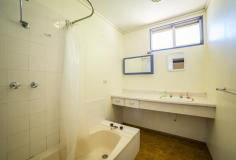  84 Shaw St Coolgardie WA 6429 EXCELLENT VALUE There is a lot here and definitely worth a look at in this 3 bedroom 1 bathroom home, on a 1012m block close to schools. This home represents very good value with its ducted air-con, tile fire, big bedrooms on a 1012m block with a carport and easy care gardens. Address:84 Shaw Street, Coolgardie, Western Australia  Price:$149,000  Bedrooms:3  Bathrooms:1  Area:1012m  