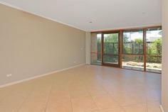  1/1 George Bass Drive Batehaven NSW 2536 $239,000 Set only a few hundred metres walk to Batehaven Shops, Corrigan's Beach and just across the way from the high school, this two bedroom townhouse offers single garaging with internal courtyard access, open plan living area and rear courtyard. Freshly painted and with new carpets, similar units in the complex rent for $220 per week.  A must to inspect for the investor or those looking for a weekender. 
