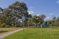  2/15 Woodvale Close Essendon Vic 3040 Price Guide: $347,500   |  Type: Apartment  |  ID #87678 Perfect Opportunity... Combining great value with a terrific location is this two bedroom ground floor flat in a tidy block of 8. Located in a cul-de-sac, walking distance to Glenbervie train station, parklands, Woodland Street, Napier Street and Essendon North Shopping / cafe's. You will be impressed by the bright lounge / meals / kitchen area, bathroom and private laundry facilities along with the added bonus of an intercom entry. Ideal for investors or 1st home buyers alike to move in at a later date. This is a winning combination. Photo ID Required 