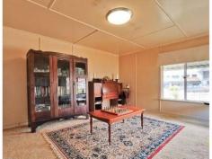 232 Nursery Rd Holland Park QLD 4121 $630,000 HOLLAND PARK L.M.R. $630,000 Spacious, neat and tidy 3 bedroom home, air conditioned and fenced situated on an LMR 701m2 block. Ideally located within walking distance to express city bus stop, shops and all living conveniences. Estimated rental return of $400 plus per week. Great development opportunity – convenient location. Be quick! 