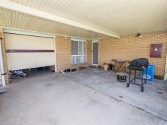  2 Magpie Ct Deception Bay QLD 4508 For Sale $315,000 Features General Features Property Type: House Bedrooms: 3 Bathrooms: 1 Land Size: 600 m? (approx) Indoor Toilets: 1 Air Conditioning Outdoor Carport Spaces: 1 Garage Spaces: 1 ATTENTION INVESTORS!!! This is a great home to add to your portfolio as the property comes with long term tenants already paying $315p/w. Owner wants offers so make him one as this property will be sold! Featuring:  - 3 Bedrooms  - 1 Bathroom  - Open Plan Living  - Spacious Lounge Room  - Air Conditioning  - Quality Kitchen  - Dining Area  - Single Garage  - Double Carport  - Fenced Yard Call Today to arrange an Inspection!! 