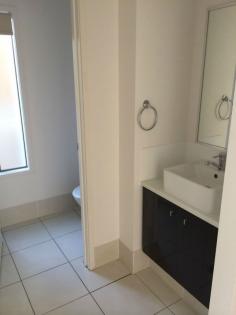  6/5 Glenlyon Street Gladstone Central Qld 4680 470000 â€¢ 	 If a low maintenance life style walking distance to the mall is what your after here it is. â€¢ 	 This near new 3 bedroom double story town house is only a near new build and was returning $600 a week. â€¢ 	 With split system air con in every room and an open plan kitchen and dining area. â€¢ 	 With quality fittings throughout, this property comes is fully equipped with everything we need to live in comfort. â€¢ 	 The other quality extras include, dishwasher, disposal unit, dryer, gas stove and ceiling fans throughout. â€¢ 	 This new town house is fenced and has a lockable garage and private court yard. â€¢ 	 The price is the most impressive feature and is ready for tenants or to live in at only $480,000 fully furnished or $470,000 without. Bedrooms 		 3 Bathrooms 		 2 Garages 		 1 