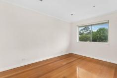  7/15 Royal Avenue Essendon North Vic 3041 Price: $326,000   |  Type: Apartment  |  ID #165345 A Royal Investment Recently refurbished, this 2 bedroom apartment ticks all the boxes for your low maintenance investment. BIR's in bedrooms, off street parking, split-system Air Conditioning, polished floorboards throughout complimented by a renovated kitchen and bathroom. Ease of access to freeways and a leisurely stroll from a range of amenities including parklands, tennis courts, trams, buses, schools, North Essendon Village and the lively Keilor Road. Inspect today, this won't last long! Photo ID Required 