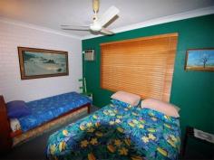  4/24 Queen Street Yeppoon Qld 4703 $275,000 Middle of Town For Sale Situated in the town centre, this neat 2 bedroom town house with large garage makes it the ideal location to live. Newly painted and a new kitchen means nothing to do, just sit back, relax and enjoy the views. This property is a great place to live or to invest in. Sale Details $275,000 Features General Features Property Type: Townhouse Bedrooms: 2 Bathrooms: 1 Outdoor Garage Spaces: 1 Inspections Inspections by appointment only 
