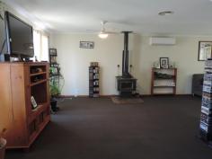  22 Saxby St Gunning NSW 2581 $300,000 4 bedroom + 2 bathroom - Gunning House - Property ID: 767746 Well sized home on a spacious block in the town of Gunning. The home has good size bedrooms with built-ins and ceiling fans to all. Convenience of two bathrooms. Well sized L shape lounge this is a spacious area with possibilities. Tiled area for dining near the contemporary kitchen. The kitchen oozes practicality it has space and a big pantry. Plenty of heating and cooling. Ideal home to add sheds/garages on the 1006m2 block. Currently leased till September, 2015. Investment and lifestyle   Print Brochure Email Alerts Features  Land Size Approx. - 1006 m2  4 bedrooms, built in robes  2 bathrooms  Space and storage  Contemporary kitchen, huge pantry  Gunning town services  Currently leased 