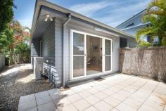  4/6-8 Halyard Crt Ocean Shores NSW 2483 $395,000 Contemporary Villa Villa - Property ID: 757334 This contemporary villa is located in the beach-side area of Fern Beach. Consisting of 2 bedrooms open plan living, a modern kitchen, resort style ensuite and bathroom. A quiet North-West facing courtyard that flows off the living room. A double remote garage with enough storage for the boards and rods. If you are after a low maintenance home that is private and a comfortable walk to the beautiful long beach this is for you. Would be a great investment, sought after area and ideal to place on the rental market.  Print Brochure Email Alerts Features  Bamboo flooring in living/dining  high ceilings in living room  solar hot water  walk to beach  air conditioned 