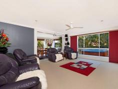  3/33 Booyong Street Evans Head NSW 2473 $430,000 Quality Unit This quality unit is located in a great location approx 400m to the Bowling Club and 800m to Main Beach. Features Include: *Master bedroom with ensuite on ground level *Well appointed kitchen, dining and living area *Entertaining balcony which wraps around the living area making the most of the ocean breezes *Two bedrooms, main bathroom, sitting area and balcony located on first floor *SLUG This unit is sure to impress those who inspect. Don't miss out, call Brian O'Farrell on 0428 661 400 to arrange an inspection today.   Property Snapshot  Property Type: Townhouse Construction: Rendered Block Features: Balcony Built-In-Robes Close to schools Close to Transport Coastal Dining Room Dishwasher Ensuite Established Gardens Internal Access via Garage Lounge Outdoor Living Pergola Storage Verandah Walk-In-Robes 