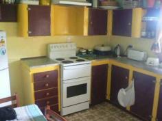  313 Summerland Way Kyogle NSW 2474   $219,000 * 2 Bedroom home  * Double lockup garage  * Main road frontage  * School bus available to schools  * Walking distance to town * large 1081sqm level Block Give me a call today Property Details Bedrooms 		 2 Bathrooms 		 1 Garages 		 2 Land Area 		 1081 m2 