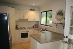  92 Lieutenant Bowen Rd Bowen Mountain NSW 2753 Bedrooms2Bathrooms1Carspaces2 Inspections  Sat 18 Apr 1:00pm - 1:30pm Inspections  Sat 25 Apr 1:00pm - 1:30pm -2 Bedroom family home  -Mature gardens  -Backs onto National Park  -Open plan living areas  -Renovated kitchen and bathroom  -Both bedrooms are of good size  -Floating timber floors  -Slow combustion fire place  -Laundry with second toilet downstairs with the potential to enclose to make further rooms -Private and secure backyard on a 667 square meter block Property Features Property ID 	 205139 Bedrooms 	 2 Bathrooms 	 1 Garage 	 2 Land Size 	 676 Square Mtr approx. Building Size 	 677 Square Mtr approx 