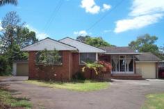  71 Marsden Rd West Ryde NSW 2114 FOR RENT $600 * Spacious 3 bedroom home  * Separate lounge & dining  * Family room  * Updated Kitchen  * External Laundry with extra shower & toilet  * Large backyard  * Triple Car garages & single undercover carport  * Close to Transport  *** Available Now ***  *Please Note*  Please check website by 6pm Friday prior to Saturday for last minute updates.  