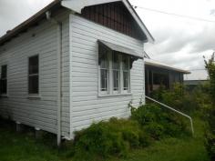  23 Stratheden St Kyogle NSW 2474  $209,000 This 2 bedroom timber property has a lot more going for it than the initial appearance. With two sleep outs a kitchen/dining and a separate lounge room this home has a lot to offer. The 784.8sqm Block includes a carport and a garage at the rear. The internal configuration leaves a lot of room for the astute purchaser to accommodate the entire family and establish an extremely comfortable living environment. A little TLC will be needed to tidy the property up but at this price this is a home that begs for a caring owner. Situated within a five minute easy walk to the centre of town the property wonâ€™t last long on the market. Arrange an inspection today by giving Simon a ring on 0402 706565. Property Details Bedrooms 		 2 Bathrooms 		 1 Garages 		 1 Car Ports 		 1 Land Area 		 784 m2 