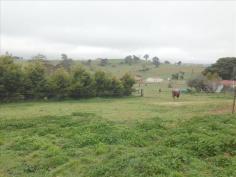  25 Turner Street Barry NSW 2799 $350,000 Country living just 10 minutes from Blayney This lovely 4 bedroom, 2 bathroom home is set on 1.75 acres in the village of Barry with beautiful rural views. The open plan kitchen, dining and family area comes complete with air conditioning and slow combustion wood heating. Outside you will find a wonderful covered entertainment area and established gardens. For the horse enthusiast you need look no further as this property comes with 2 stables, a day yard, a workshop and horse float stoage or hayshed area, lock up tack and feed shed, all with power and a rubber lined steel horse arena. Water is no problem either with 40,000lt rainwater as well as access to the community bore. Features Air conditioning Fireplace(s) Internal Laundry Bath Built in wardrobes Fully fenced Shed Dishwasher Covered entertaining area Rainwater storage tank 
