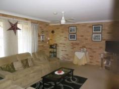  4/13-15 Albert Street Casino NSW 2470 $169,000 Unit in small complex of only 4 This two bedroom brick & tile unit is located in a small complex of only four units.  * Both bedrooms are large with built in's. * Good kitchen & sepearte dining area. * Large lounge area with passage to bedrooms  * Bathroom with separate toilet. * Small fenced back yard * Quiet location with lock up garage. REDUCED - Priced to sell $169,000  David Henderson 0400026181   Property Snapshot  Property Type: Unit Construction: Brick 