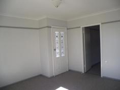  4 Jones Ave Armidale NSW 2350     $280,000 negotiable   	 This 4 bedroom home has been freshly renovated throughout with new curtains, new carpet and new paintwork. Fully refurbished laundry with new tiling and a new and handy storage cupboard. New instantaneous HWS and large gas heating in dining/kitchen area. North facing lounge room to capture the Northern winter sun to save on heating costs. 3 bedrooms are also North facing with 2 having built in wardrobes. Open plan kitchen/dining area with plently of storage space and electric cooking. Combination of carpet and tiling. The home has been fully painted on the exterior with new gardens being established for a great street appeal. Fully fenced secure rear yard and a short and level stroll to town. RETURNING $290 PER WEEK NEW THROUGHOUT. Price includes fortnightly lawn maintenance. Property Details Bedrooms 		 4 Bathrooms 		 1 