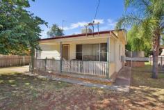  18 Elm Street Tamworth NSW 2340 $229,000 This comfortable 2 bedroom home offers a great opportunity for first home buyers, investors or downsizers. Boasting high ceilings, polished floors and a spacious light filled sunroom. Entertain family and friends in the undercover entertainment area. Very neat and tidy, defiantly worth an inspection, call Karen today! - Updated modern kitchen - Ducted evap cooling and gas heating - Enclosed yard with rear access - Large double colorbond shed with power - Convenient location close to schools, shops and public transport Property ID 	 3706 Bedrooms 	 2 Bathrooms 	 1 Garage 	 3 Flooring 	 Land Content 	 Land Size 	 714 Square Mtr approx. Units in Complex 	 