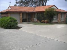  2/8 Elliott Cl Orange NSW 2800 $230,000 BIG YARD, WELL PRICED! You could not buy the land and build the unit for this price! Featuring large living areas and a large rear yard, this lovely property is priced well and has 3 bedrooms all with built-ins, north facing living areas, gas hot water and heating, low maintenance yard, and a single lock garage. With nothing to spend on it, it is definitely worth a look. Property: 	 Unit Bedrooms: 	 3 Bathrooms: 	 1 Parking: 	 1 Council: 	 Orange 