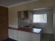  19/55 Piper Street Bathurst NSW 2795 $209,000 EXCELLENT CBD UNIT Unit - Property ID: 786872 Enjoy breakfast on this excellent North facing elevated balcony with views. This solid double brick unit comprises of great open plan living, with an updated kitchen and two good size bedrooms. Add a single lock up garage and superb location close to the CBD, Uni and Chic Keppel Street. This property would make the perfect starter or investment. Previously tenanted for $250pw. Inspect today!   Print Brochure Email Alerts Features  Great location, close to the CBD, Uni & Chic Keppel Street  Good size lounge, updated kitchen and neat bathroom  Gas heating, lovely North facing balcony with views  Single lock up garage, popular complex  Excellent first home or investment 