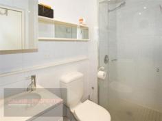  P919/287 Pyrmont Street Ultimo NSW 2007 Positioned high on level 9 of the sought after Bullecourt development sits this fantastic split level unfurnished apartment. The apartment provides a large and flexible living and dining space on the lower level, with the bedroom and bathroom up top. The apartment also boasts 2 large balconies, internal laundry and secure parking. The buildings location is within a short walk of Central Train Station and is in close walking distance to Sydney CBD, Darling Harbour and China Town. Building facilities include a fully equipped gym and sauna. Available : 22/09/2014 SaunaGymBalconySmoke AlarmsSafety SwitchGas stoveOvenRange hoodMicrowaveRefrigeratorDishwasherDrierAir conditioningIntercom system Bedrooms 		 1 Bathrooms 		 1 Secure Parking 		 1 