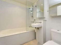  15/26 One Mile Ridge Boat Harbour NSW 2316 $659,000 PEACE & TRANQUILITY Nestled high and over looking stunning One Mile Beach and beyond is this fantastic townhouse. Currently used as a holiday rental and with solid returns the property also makes a wonderful retreat.  Phone today to arrange your inspection.   Property Snapshot  Property Type: Townhouse 