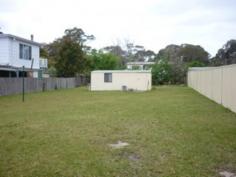  104 Leumeah St Sanctuary Point NSW 2540 Invest Or Nest!!! House - Property ID: 779345 This 3 bedroom home features stylish wooden floorboards and modern decor throughout. Outside you will find a great size 765m2 block with a garden shed up the back for the tools. The home is more then ready to move straight in or if you are looking for an investment this one is for you with a tenant currently paying $260 p/w. Call today to arrange an inspection.  
