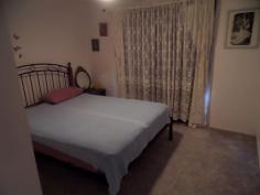  17/51 Hampton Street Durack Qld 4077 $299,000 Spacious with Potential House - Property ID: 785888 This well set out and spacious lowset villa is ideally suited for both a home owner or investor looking for a good return. Couple this with one of the lowest Body Corporate fees ever seen and you have all the ingredients for a great value buy.  Located in quiet complex, this brick and tile villa has all you need and potential to be improved to suit your individual taste.  Set on a 527m2 block and fully fenced, it has: 3 good sized Bedroom, all with ceiling fans and 2 with built-in Robes Massive Lounge room with ceiling fan Spacious Dining room with Air Conditioning and Fan Large well laid out Kitchen  Skylights in both main Bathroom and Toilet Outdoor Entertaining area Double carport and Garden Shed  With Body Corporate fees of only $780.00 per year and a rental appraisal of $320 per week, this makes an ideal investment or great first home.  