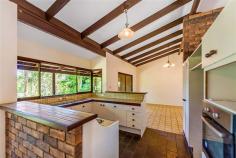  9 Georgina St Oxenford QLD 4210 Price by Negotiation over $599,000 - This amazing property offers panoramic views to the Coomera River and Hinterland. - This solid 2 bedroom home features -2 living areas -1 bathroom -large laundry - Single Garage  -large self-contained shed  - Built on 4193m2 the property also offer the DA for a second Dwelling with its own drive way 8 Old Tamborine Road, only 2 minutes to the M1. Don't miss this great opportunity, call me now to arrange an inspection. Situated along the "Brisbane- Gold Coast Growth Corridor' and a mere 22 Kms of Surfers Paradise  Oxenford has transformed during the past decade with significant increase in residential developments. Oxenford's steady growth set to continue with acreage, residential and riverfront estates providing a variety of property options, ideal for the family market. The area has become a focal point for local business providing amenities, services and jobs that will provide excellent growth in future years. Land Size 	 4193 sqm Property Type 	 House 