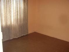  1/24 Shellharbour Rd Port Kembla NSW 2505 $200 Weekly 1/24 Shellharbour Road - Coming Soon Neat 1 bedroom unit. Block of only 3 units. Convenient location. Close to transport & shops 