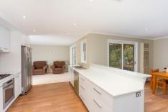  9 Horsley St Kooringal NSW 2650 Price $359,000 Spacious Living Inside and Out Great location, just mins to the lake, shopping centre and schools. Family friendly home exudes comfort and warmth. Beautiful kitchen with floating timber flooring. Caesar stone bench tops, new gas cook top/ oven and dishwasher. Ducted cooling and gas heating. Spacious lounge room plus separate family room. Outdoor entertaining area which opens out to a delightful garden and sizeable backyard. Good sized bedrooms, the main with ensuite & walk-in robe Property Features Property ID 	 9359623 Bedrooms 	 4 Bathrooms 	 2 Garage 	 2 Land Size 	 926 Square Mtr approx. 